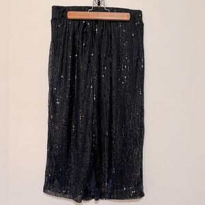 NWOT Haver and Blair sequin midi skirt black Size M